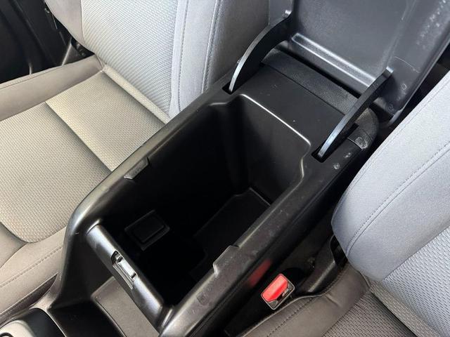 Photo of 2018 Summit White Chevrolet Colorado