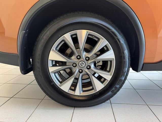 Photo of 2017 Pacific Sunset Metallic Nissan Murano