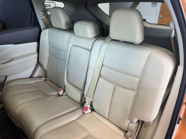 Photo of 2017 Pacific Sunset Metallic Nissan Murano