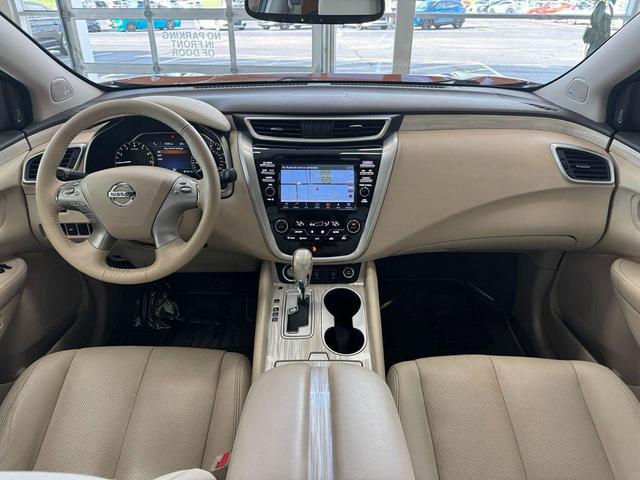 Photo of 2017 Pacific Sunset Metallic Nissan Murano