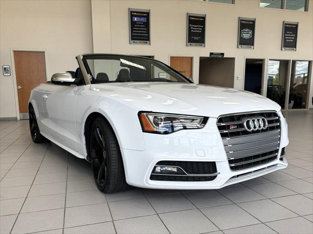 Photo of 2014 Ibis White/Black Roof Audi S5