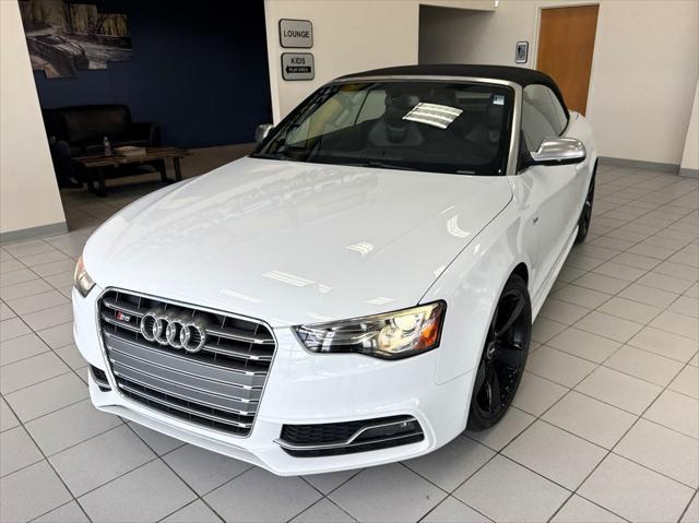 Photo of 2014 Ibis White/Black Roof Audi S5