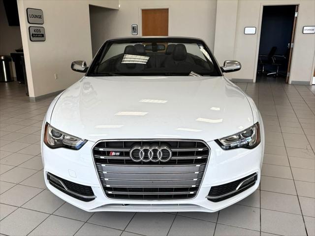 Photo of 2014 Ibis White/Black Roof Audi S5