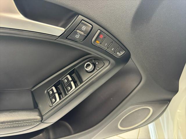 Photo of 2014 Ibis White/Black Roof Audi S5