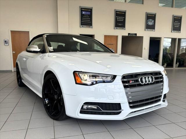 Photo of 2014 Ibis White/Black Roof Audi S5