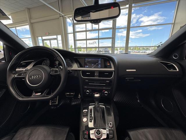 Photo of 2014 Ibis White/Black Roof Audi S5