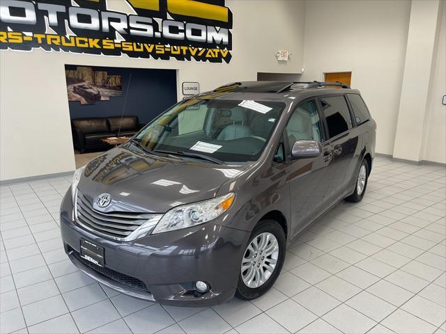 2012 Toyota Sienna