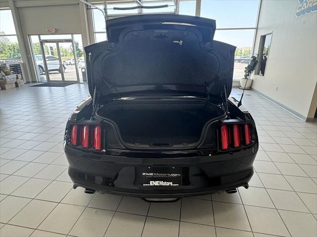 Photo of 2017 Shadow Black Ford Mustang