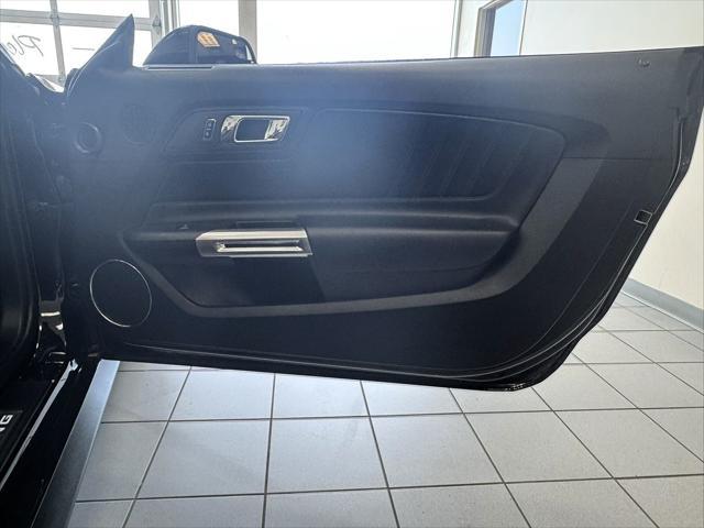 Photo of 2017 Shadow Black Ford Mustang