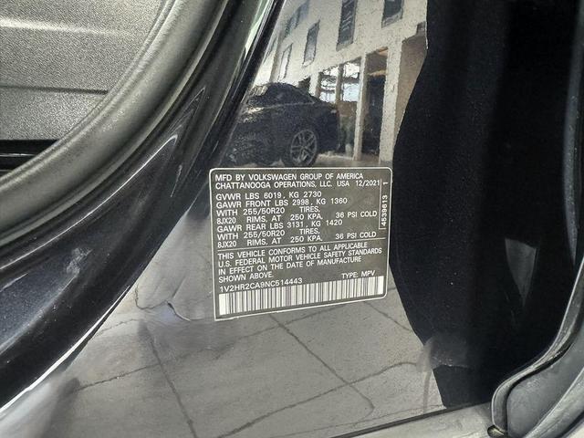 Photo of 2022 Deep Black Pearl Volkswagen Atlas