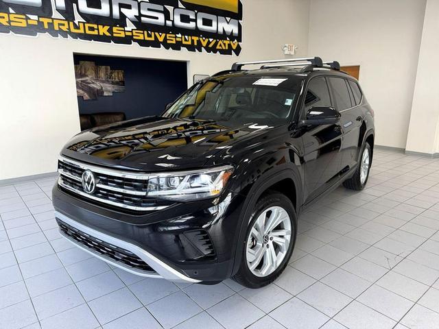 Photo of 2022 Deep Black Pearl Volkswagen Atlas