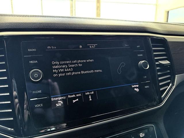 Photo of 2022 Deep Black Pearl Volkswagen Atlas