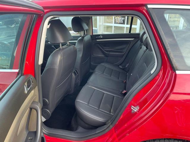 Photo of 2009 Salsa Red Volkswagen Jetta