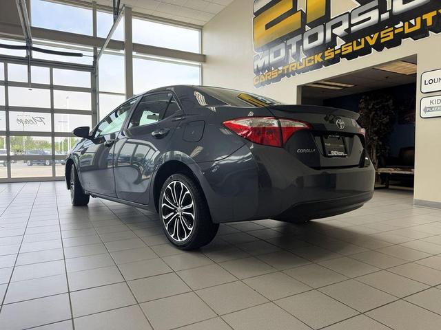 Photo of 2016 Blue Crush Metallic Toyota Corolla