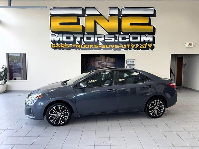 Photo of 2016 Blue Crush Metallic Toyota Corolla