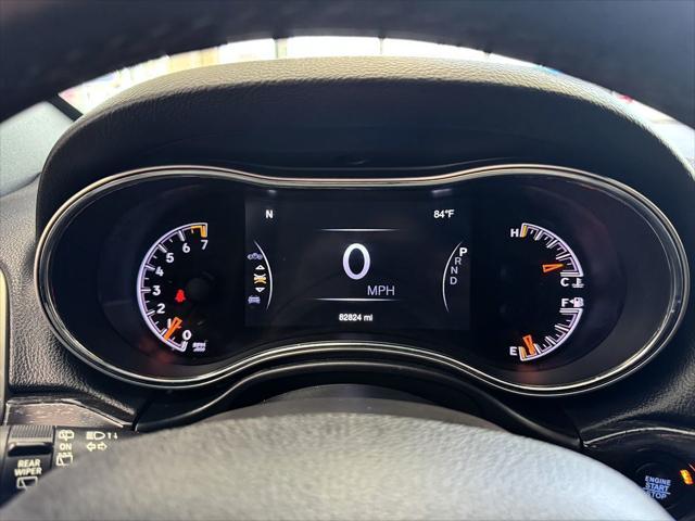 Photo of 2018 Bright White Clearcoat Jeep Grand Cherokee