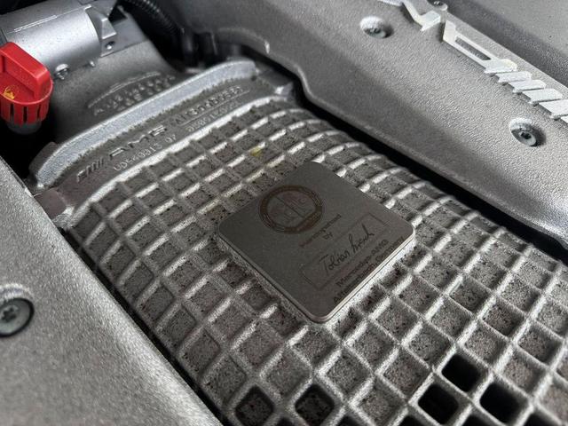 Photo of 2006 Desert Silver Metallic Mercedes-Benz CLS-Class