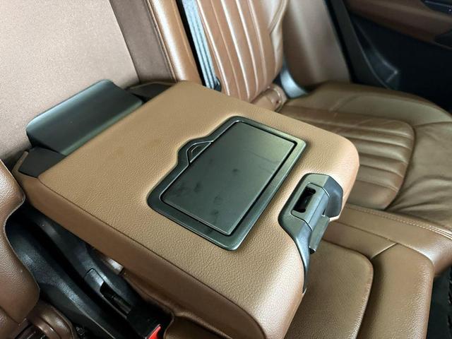 Photo of 2018 Navarra Blue Metallic Audi Q5