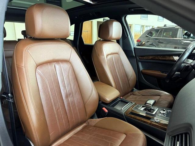 Photo of 2018 Navarra Blue Metallic Audi Q5