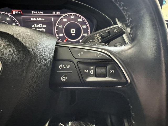 Photo of 2018 Navarra Blue Metallic Audi Q5
