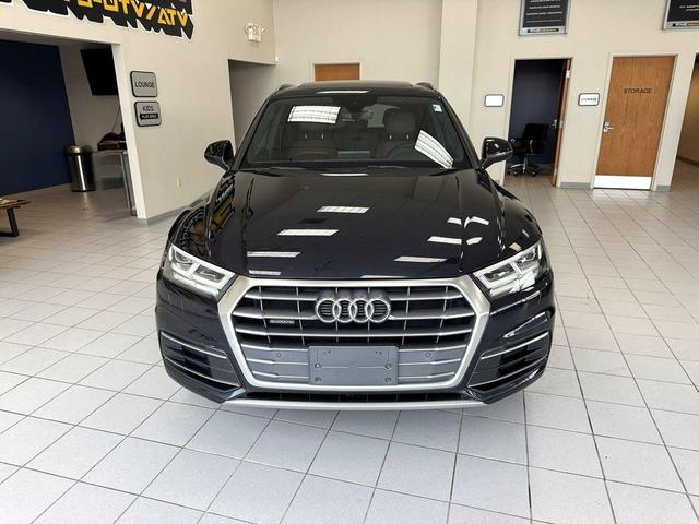 Photo of 2018 Navarra Blue Metallic Audi Q5