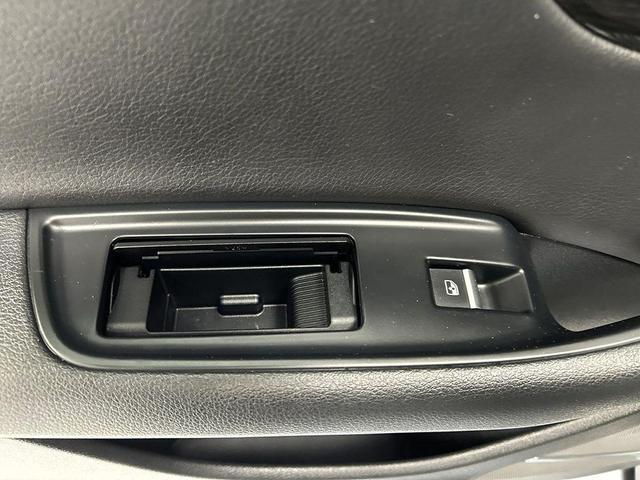 Photo of 2018 Night Black Audi Q7