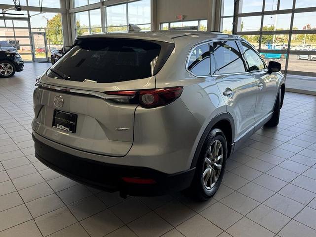 Photo of 2017 Sonic Silver Metallic Mazda CX-9