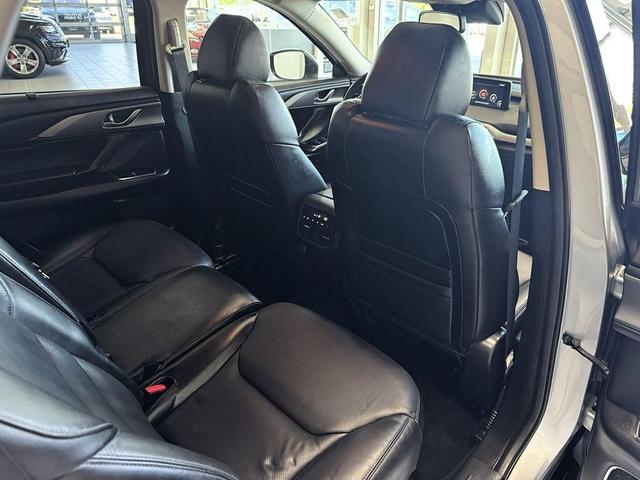 Photo of 2017 Sonic Silver Metallic Mazda CX-9