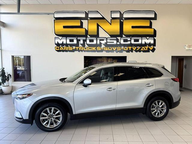 Photo of 2017 Sonic Silver Metallic Mazda CX-9