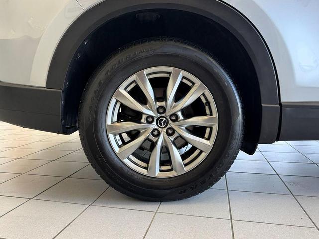 Photo of 2017 Sonic Silver Metallic Mazda CX-9