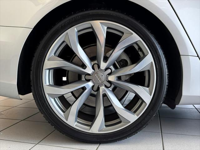 Photo of 2014 Ice Silver Metallic Audi A6