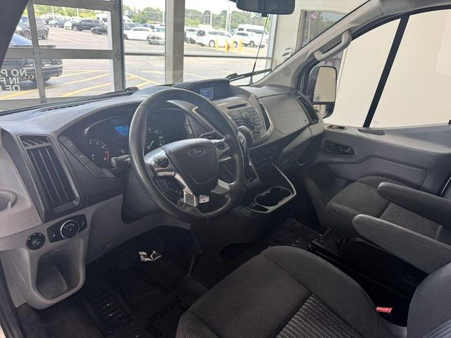 Photo of 2016  Ford Transit-350