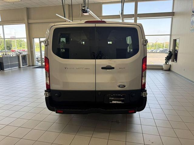 Photo of 2016  Ford Transit-350