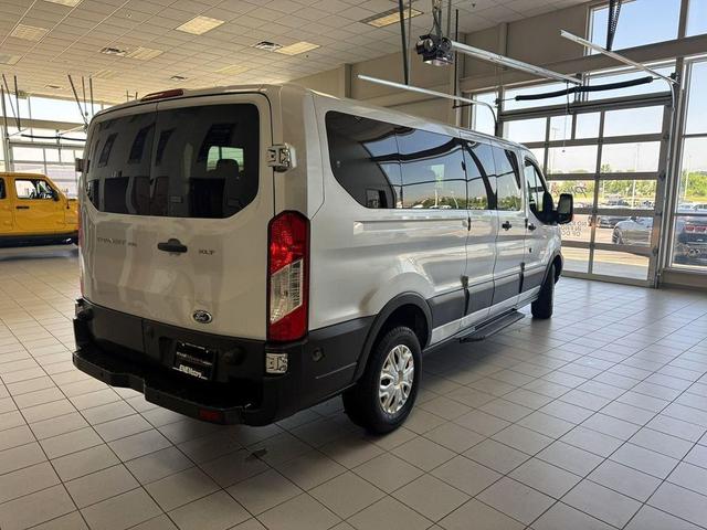 Photo of 2016  Ford Transit-350