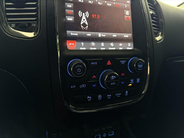 Photo of 2018 DB Black Clearcoat Dodge Durango