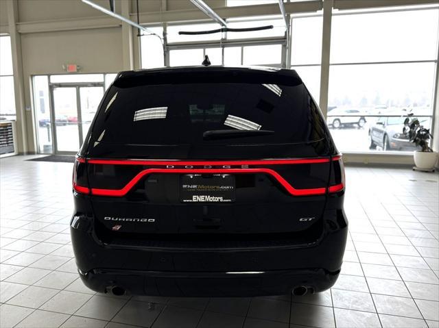 Photo of 2018 DB Black Clearcoat Dodge Durango