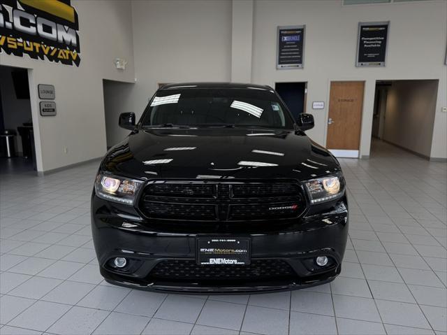 Photo of 2018 DB Black Clearcoat Dodge Durango