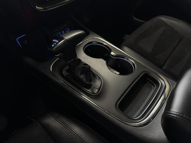 Photo of 2018 DB Black Clearcoat Dodge Durango