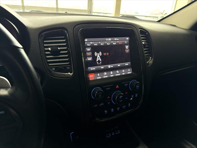 Photo of 2018 DB Black Clearcoat Dodge Durango