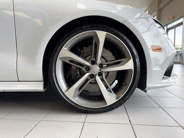 Photo of 2014 Ibis White Audi RS 7