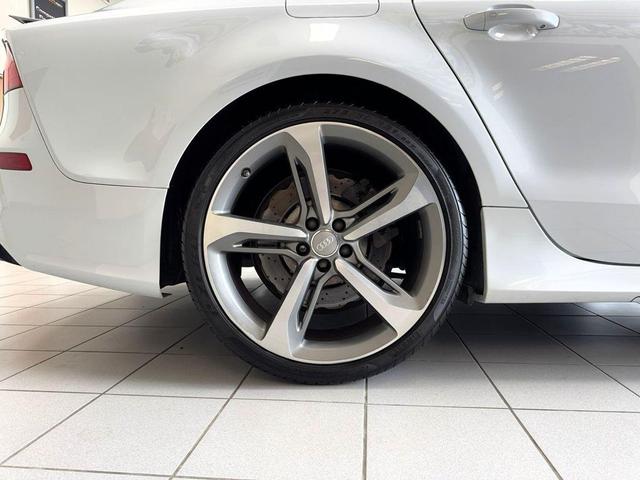 Photo of 2014 Ibis White Audi RS 7