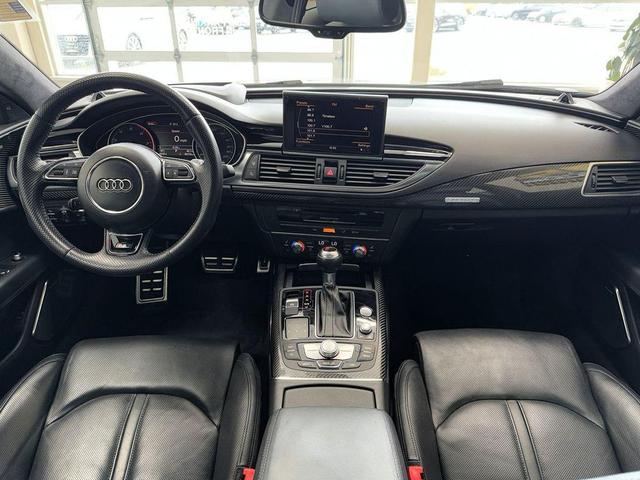 Photo of 2014 Ibis White Audi RS 7