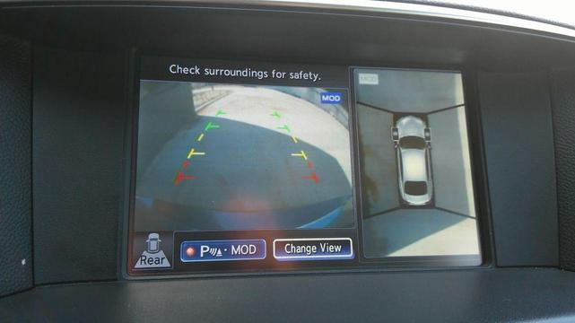 Photo of 2016 Liquid Platinum INFINITI Q70L