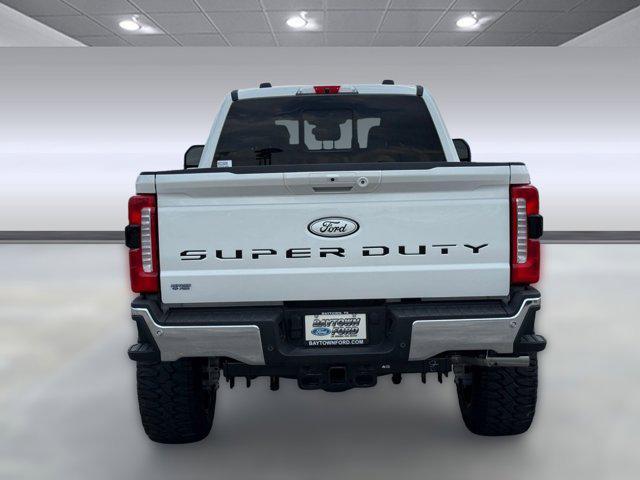 Photo of 2025 Star White Metallic Tri-Coat Ford F-250