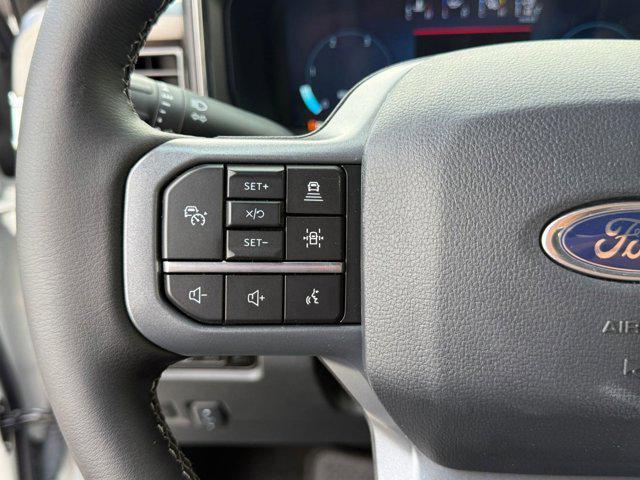 Photo of 2025 Star White Metallic Tri-Coat Ford F-250