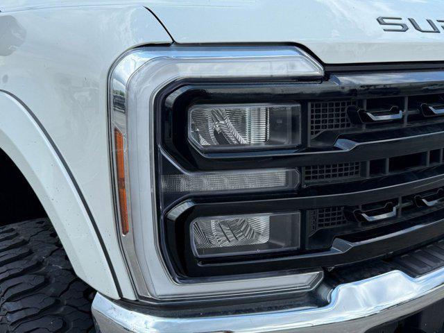 Photo of 2025 Star White Metallic Tri-Coat Ford F-250