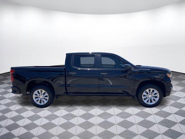 Photo of 2024 Black Chevrolet Silverado 1500