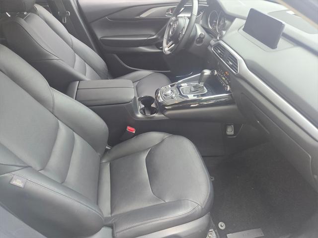 Photo of 2022 Snowflake White Pearl Mica Mazda CX-9