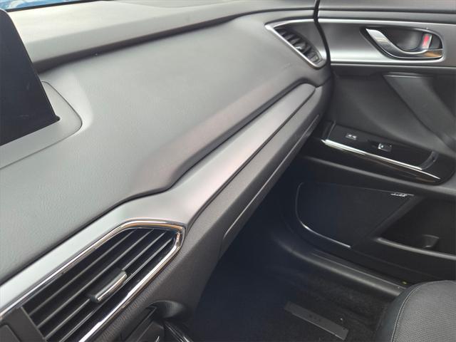 Photo of 2022 Snowflake White Pearl Mica Mazda CX-9