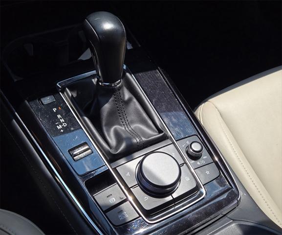 Photo of 2022 Snowflake White Pearl Mica Mazda CX-30